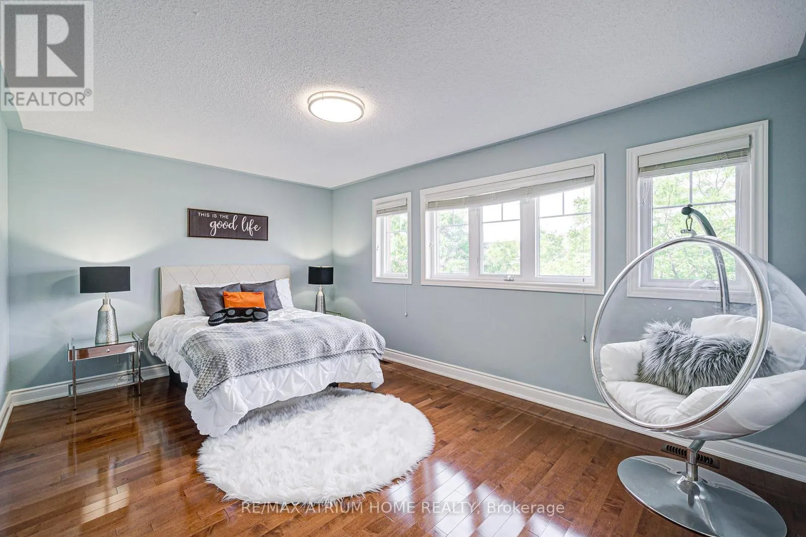 11 ALBRIGHT CRESCENT