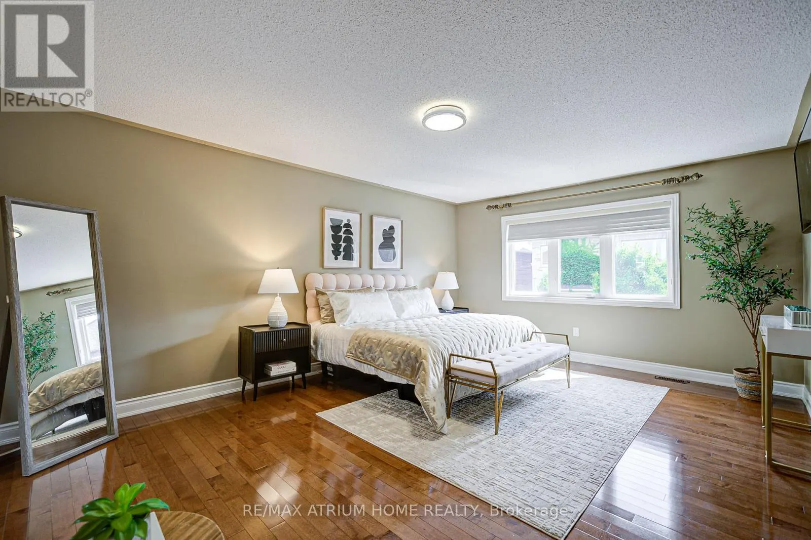 11 ALBRIGHT CRESCENT