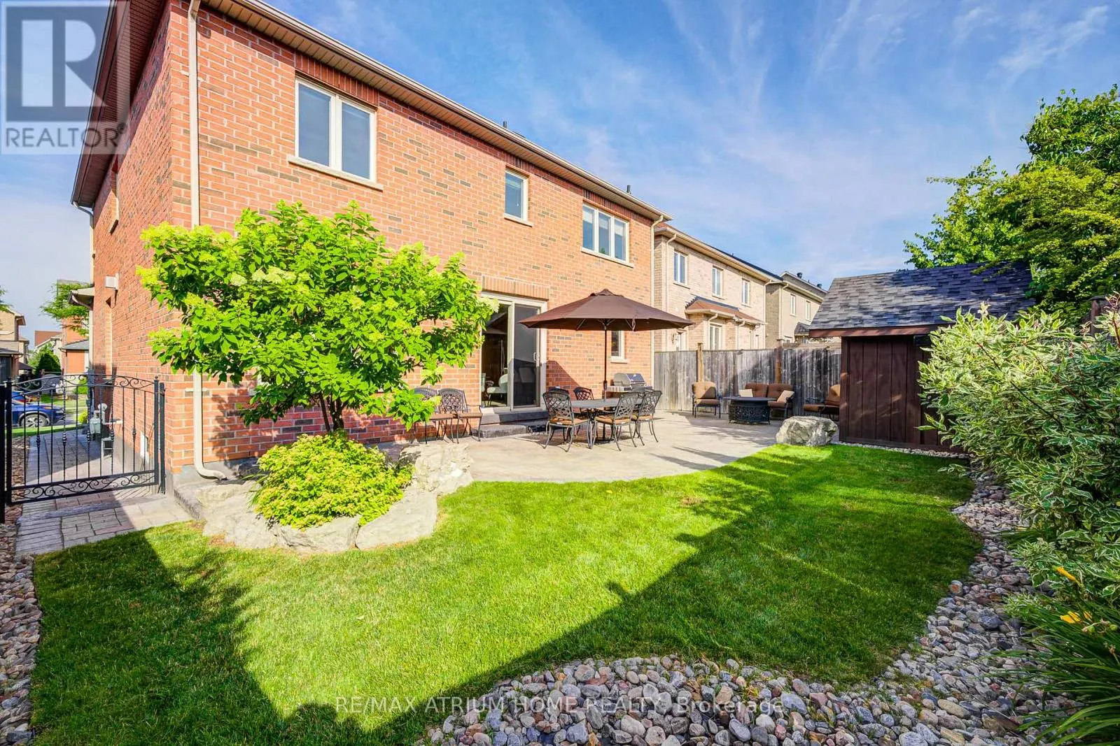 11 ALBRIGHT CRESCENT
