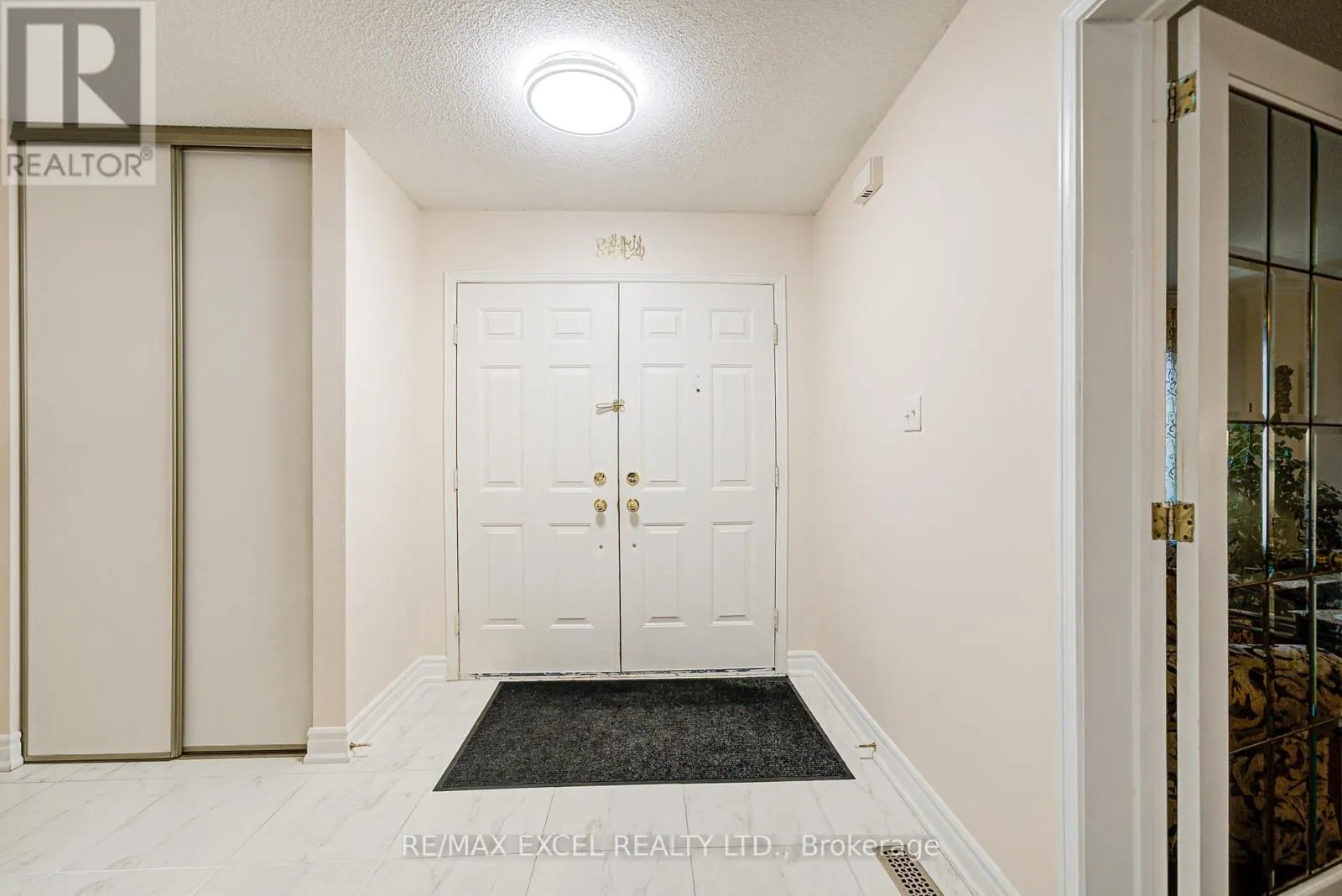 18 TAMARA DRIVE