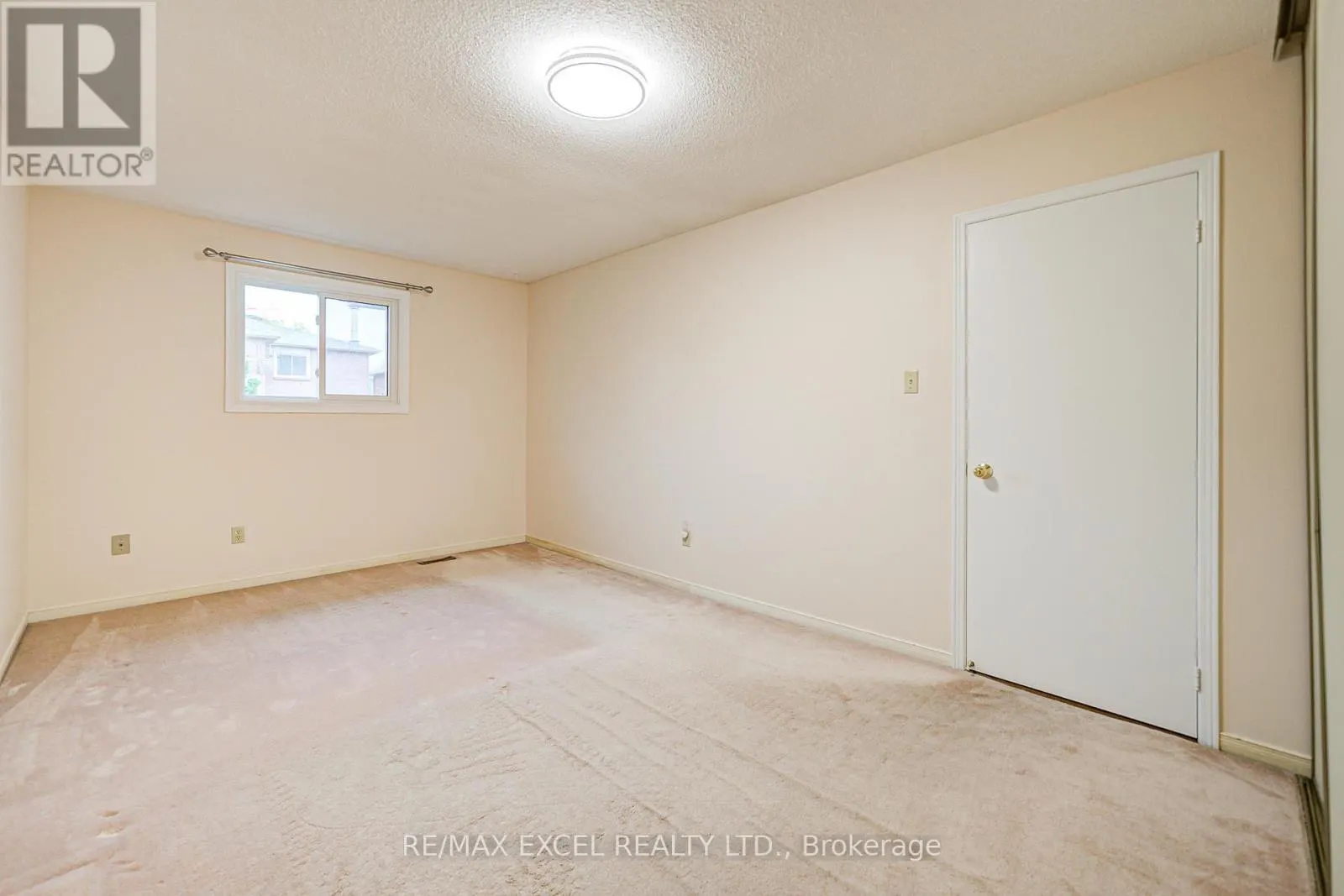 18 TAMARA DRIVE