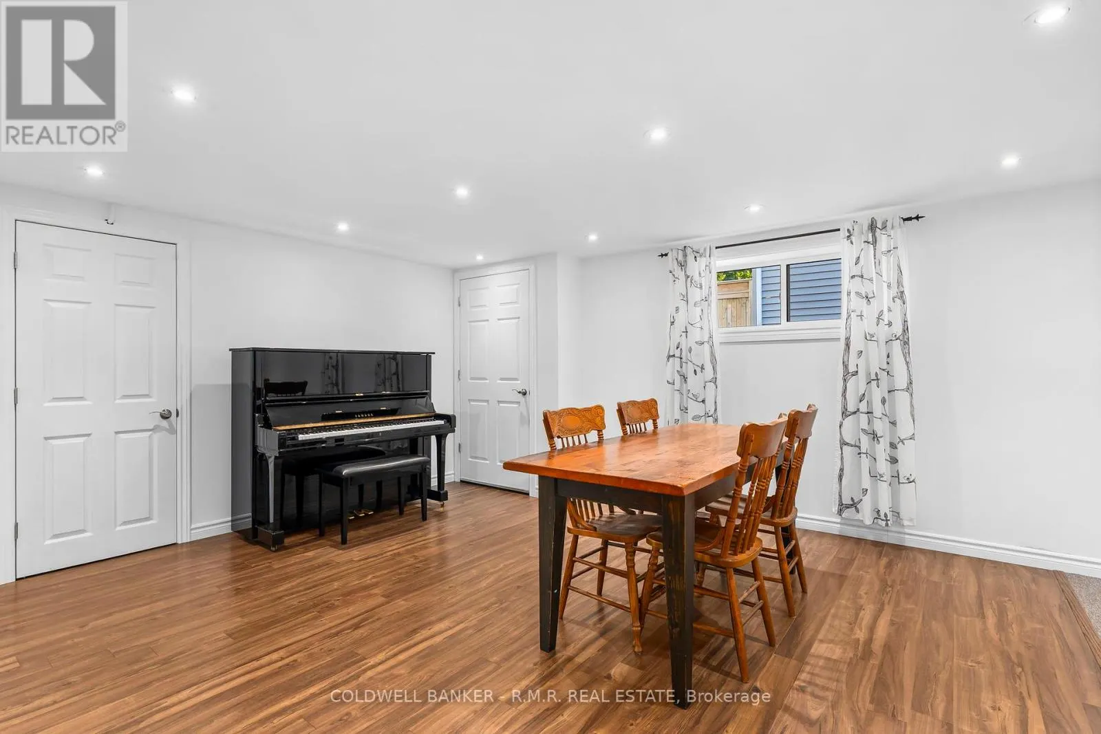 42 MARIETTA STREET