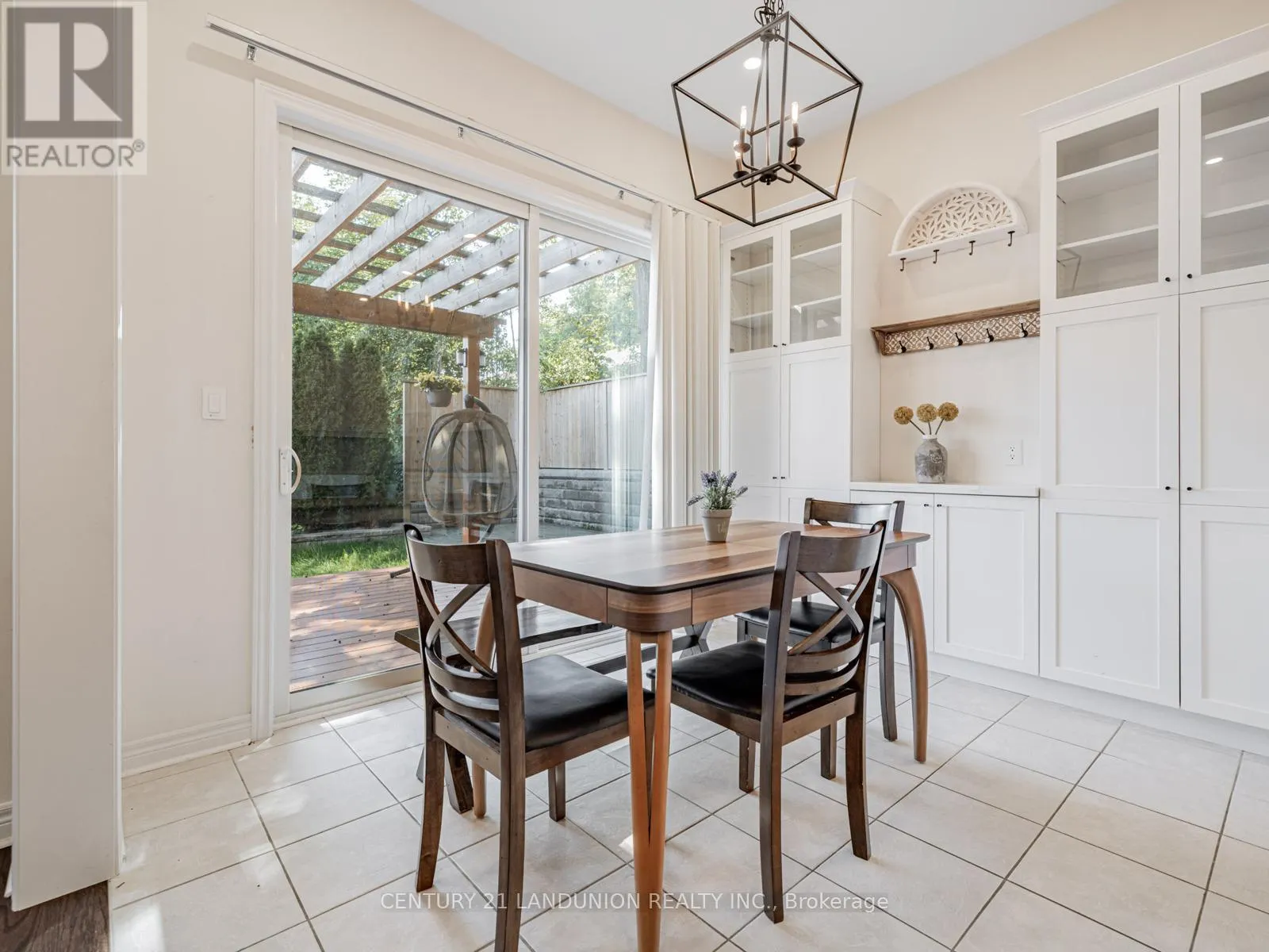 233 BUTTERNUT RIDGE TRAIL