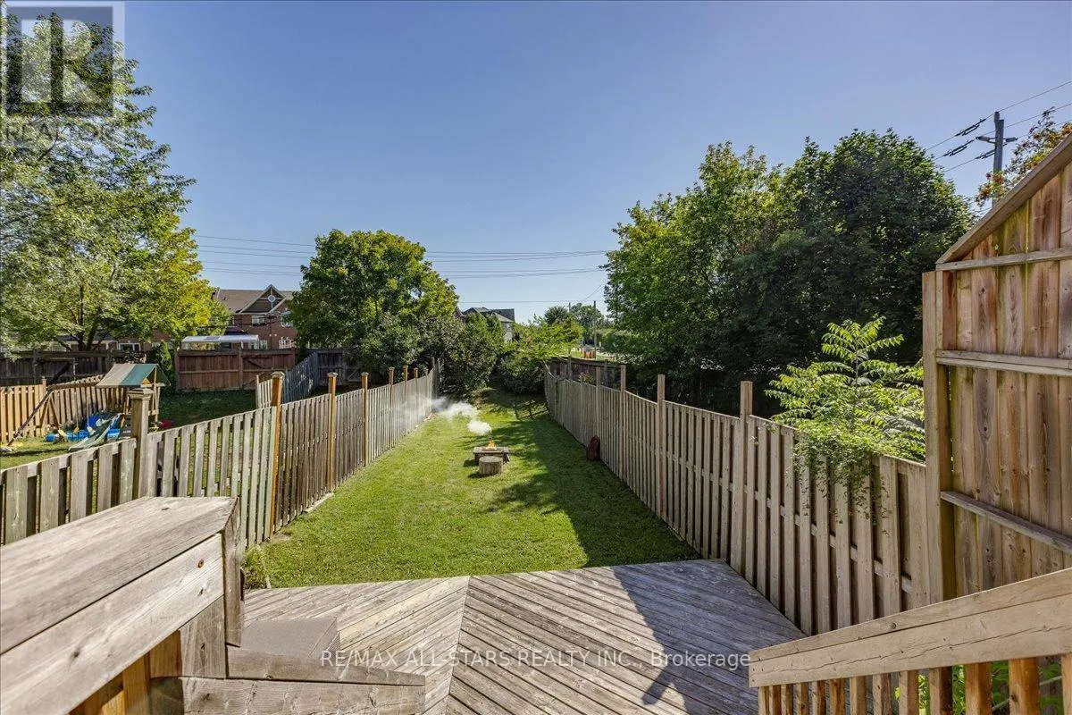 3 HATTIE COURT
