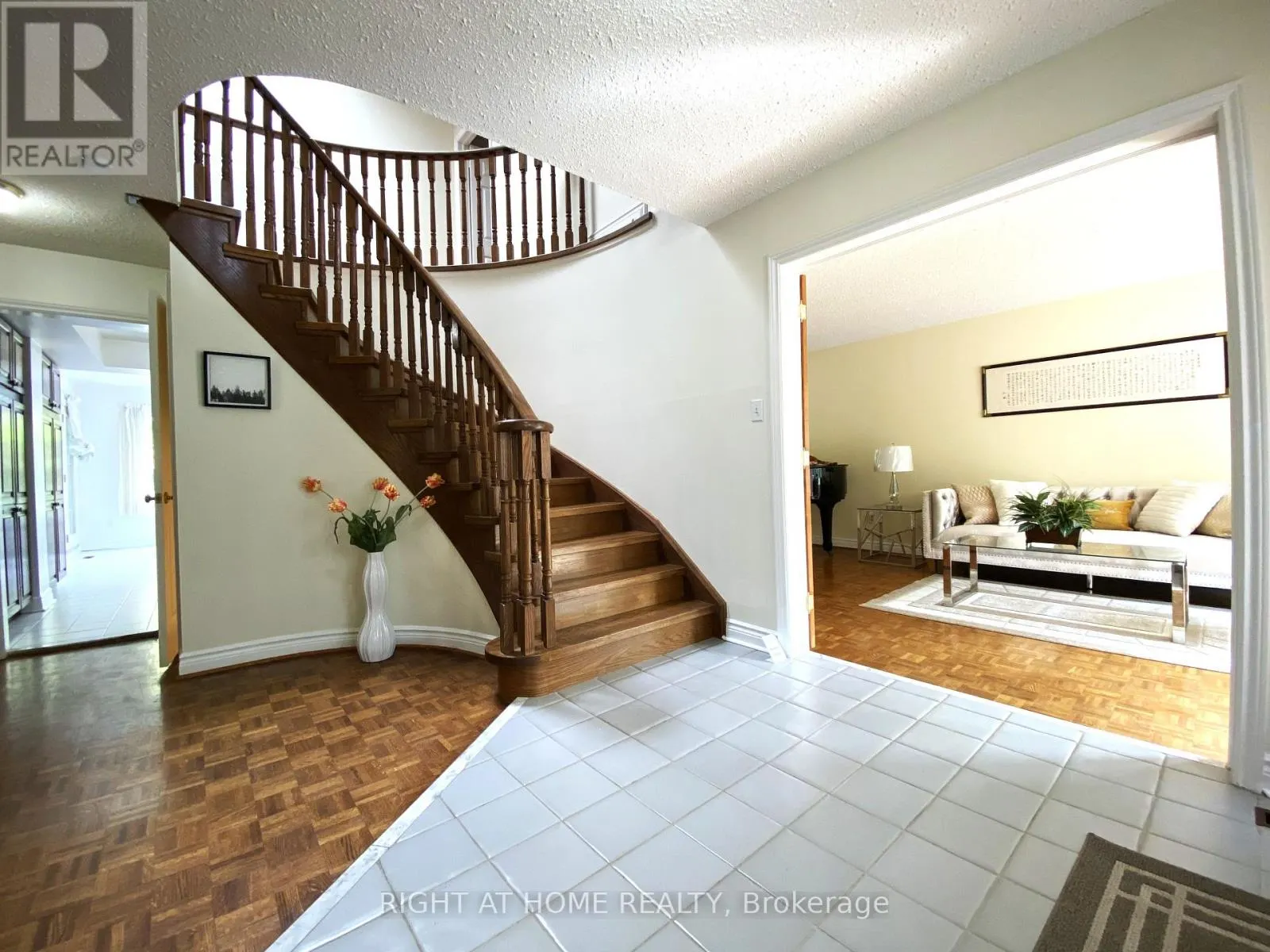 26 LEIGHLAND DRIVE