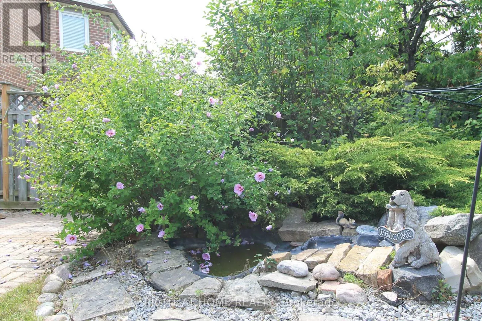 26 LEIGHLAND DRIVE