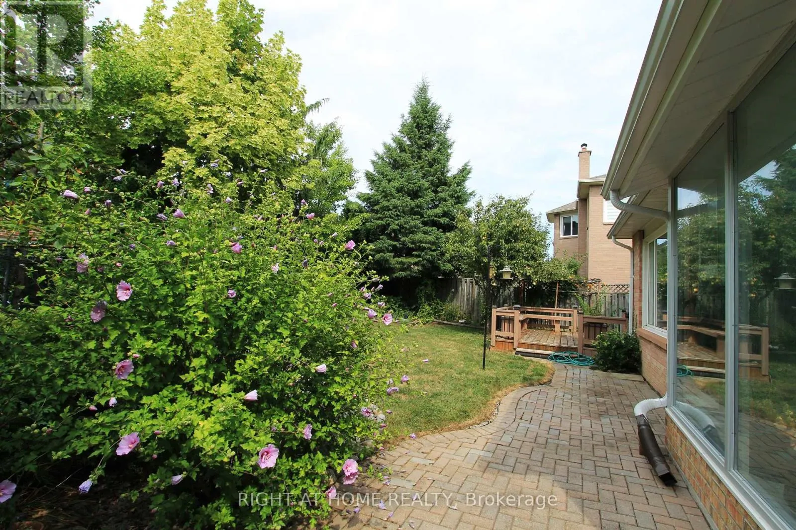26 LEIGHLAND DRIVE