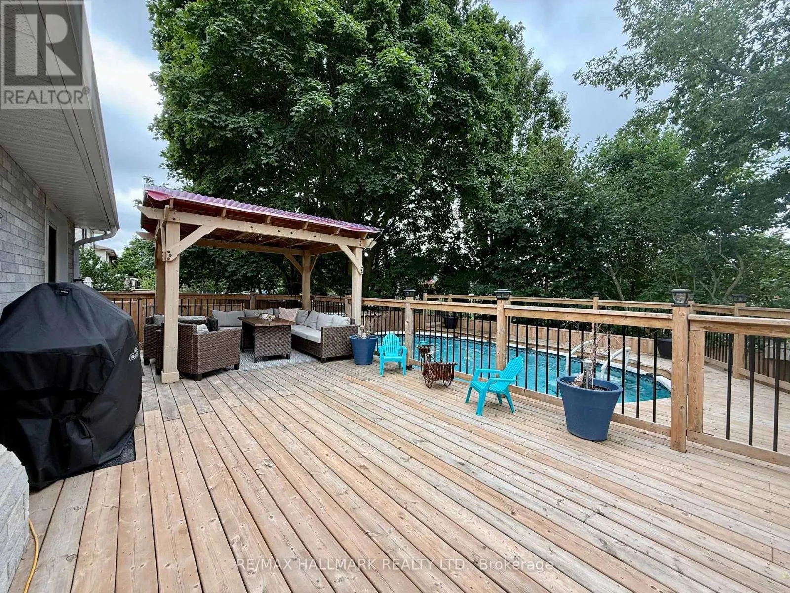 111 KERR BOULEVARD