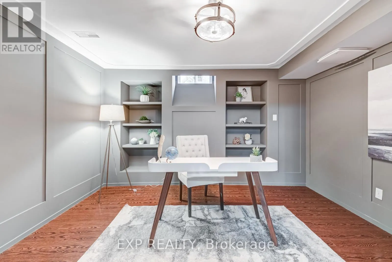 891 LESLIE VALLEY DRIVE