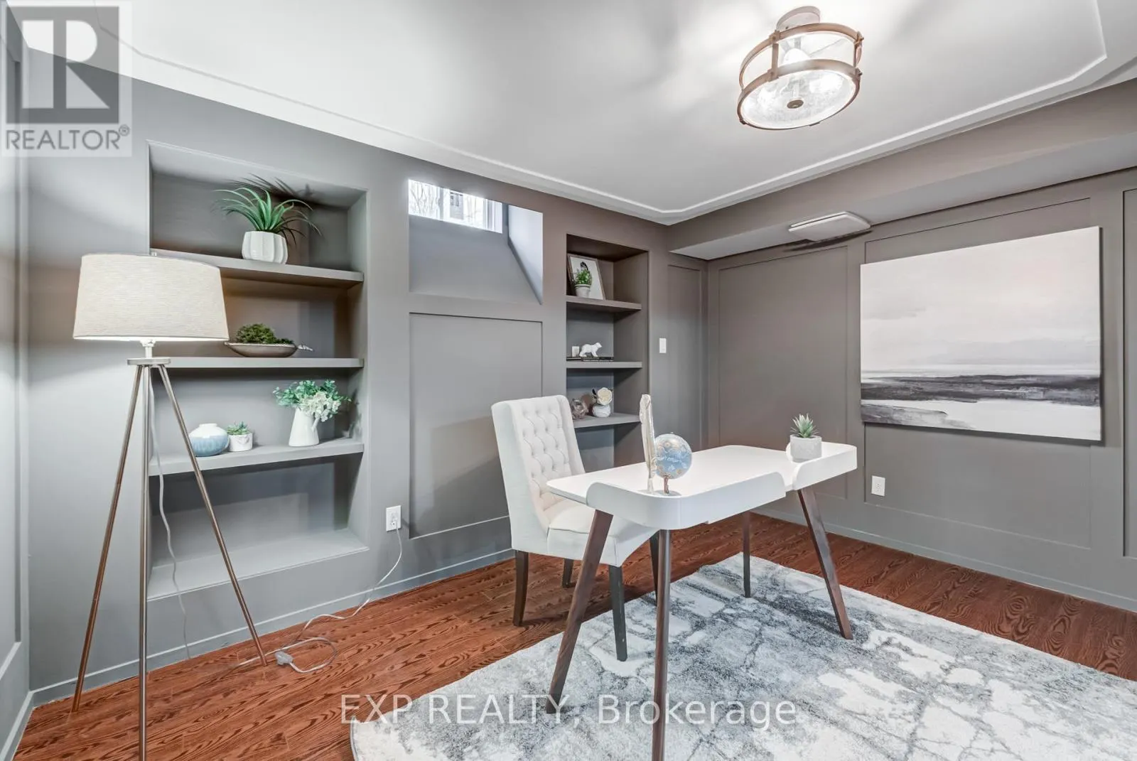 891 LESLIE VALLEY DRIVE
