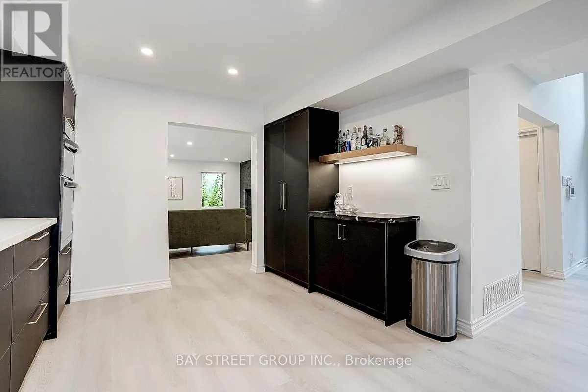 8 WATERBEND DRIVE