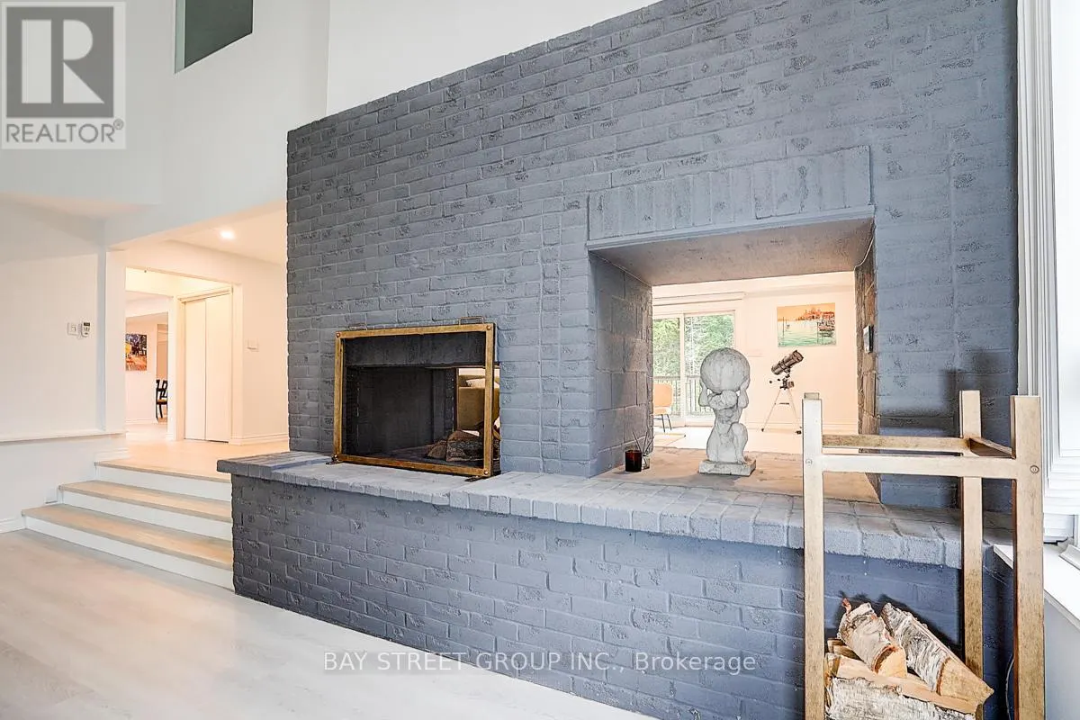 8 WATERBEND DRIVE
