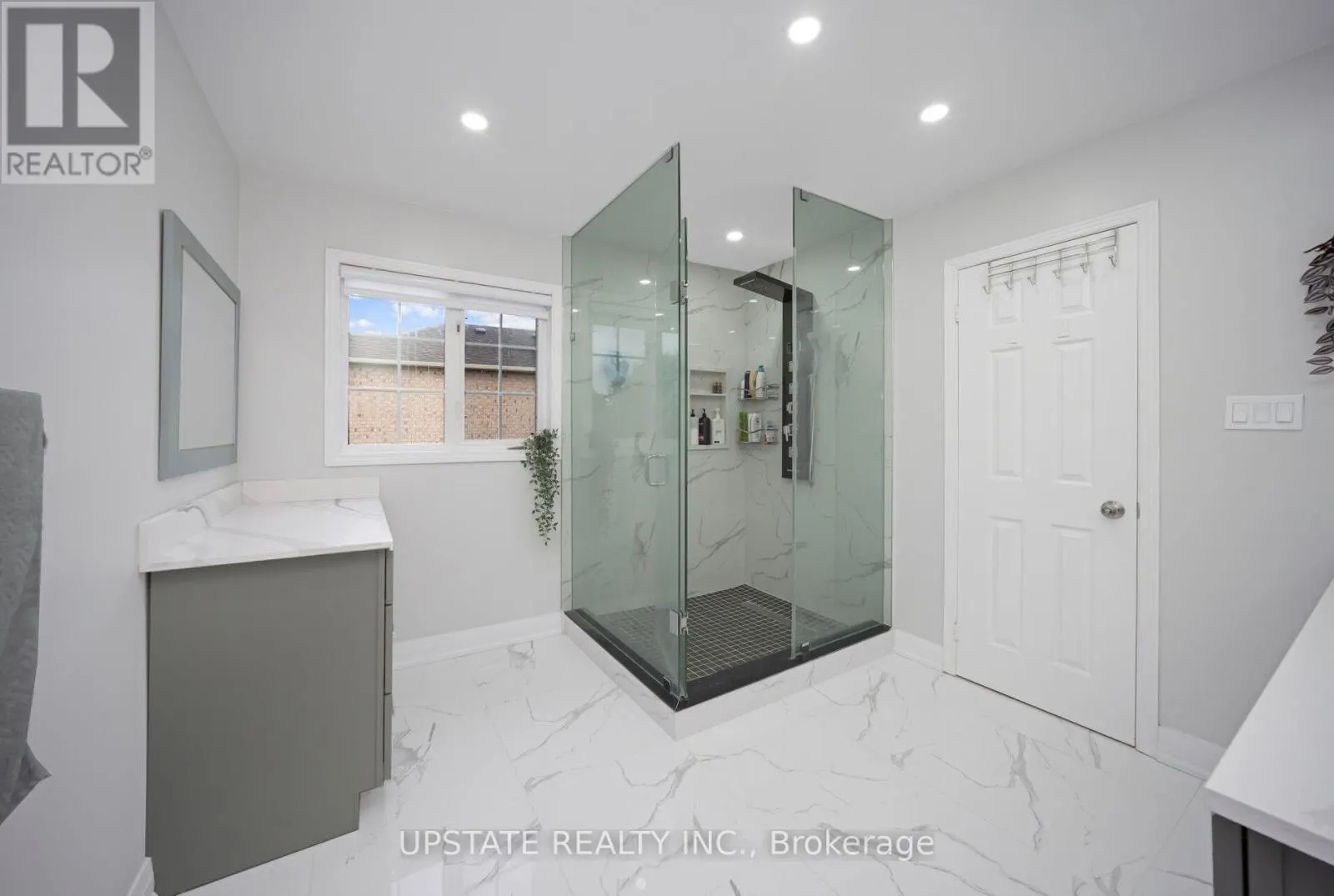 173 MONTE CARLO DRIVE