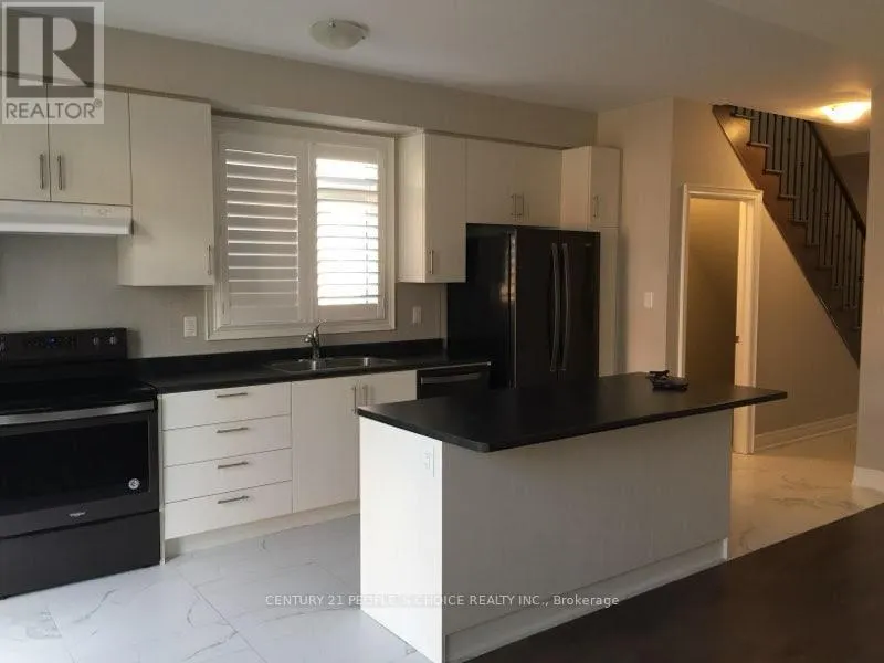 15 SILVER CHARM DRIVE