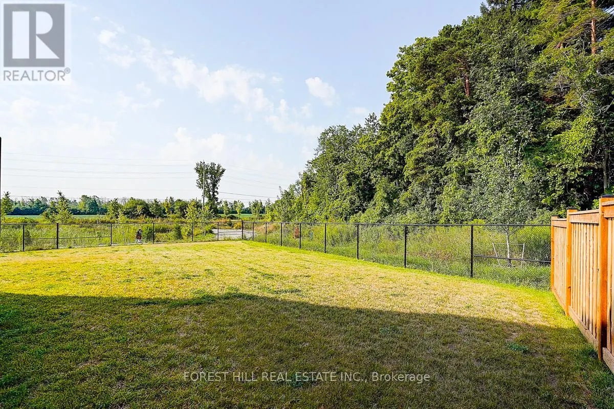 21 DOROTHY CAINE CRESCENT