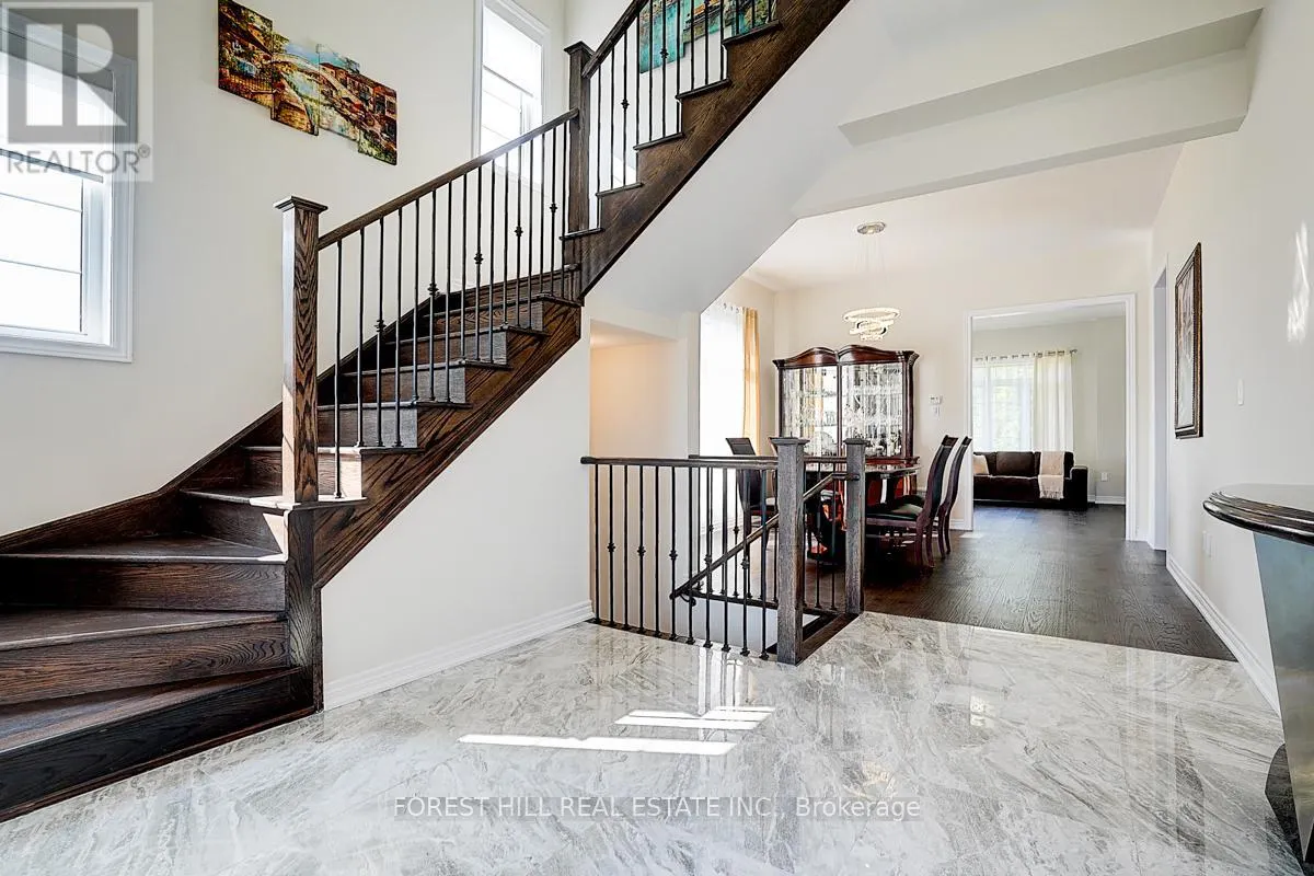 21 DOROTHY CAINE CRESCENT