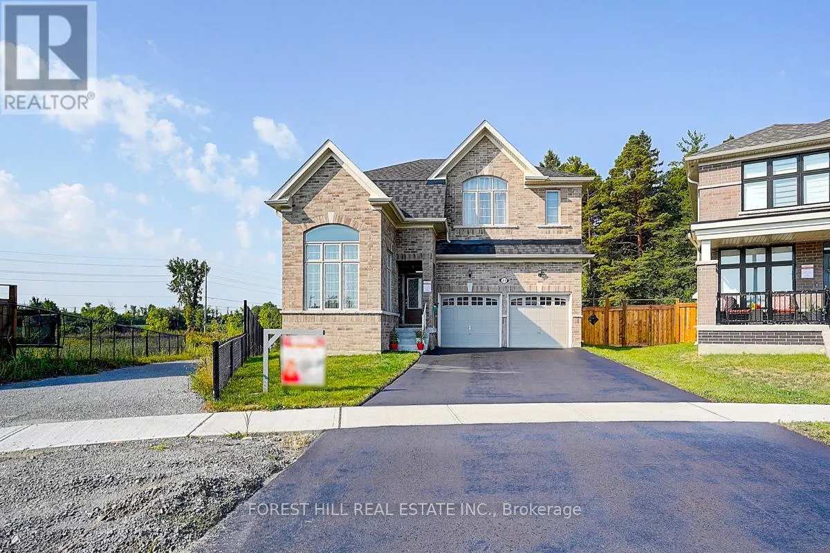 21 DOROTHY CAINE CRESCENT