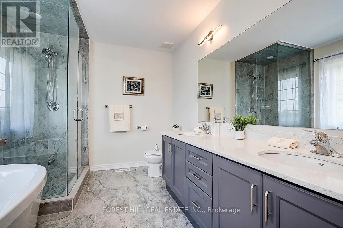 21 DOROTHY CAINE CRESCENT
