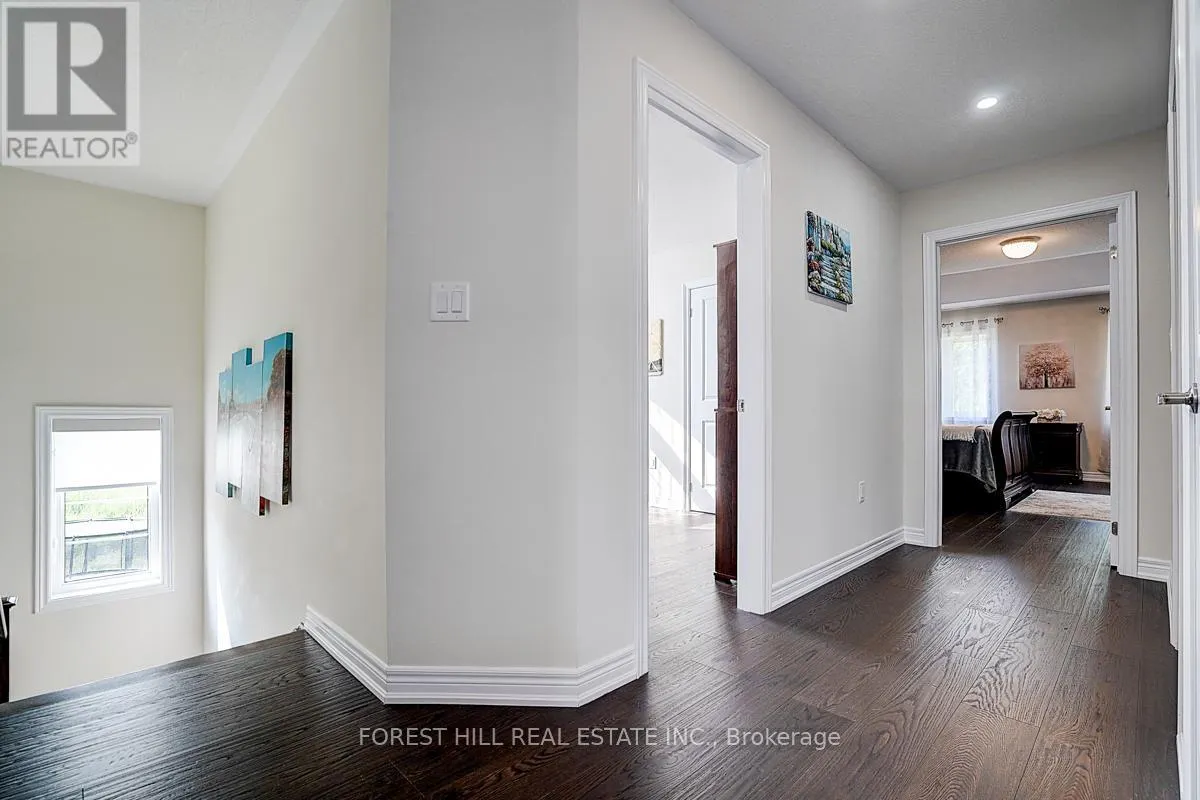 21 DOROTHY CAINE CRESCENT