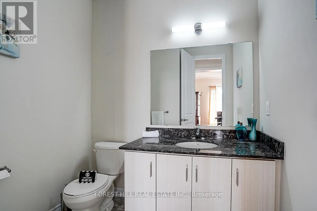21 DOROTHY CAINE CRESCENT