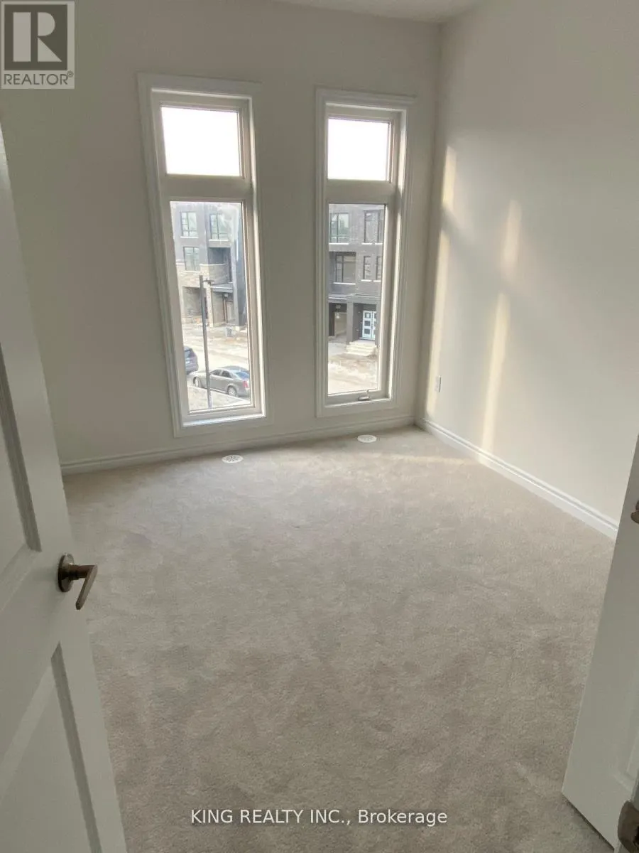 11 QUILICO ROAD E