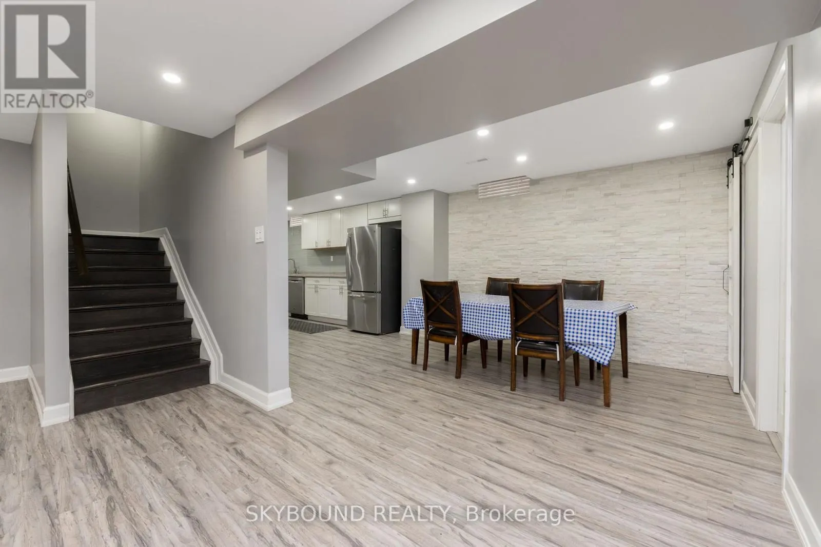108 ZINNIA PLACE