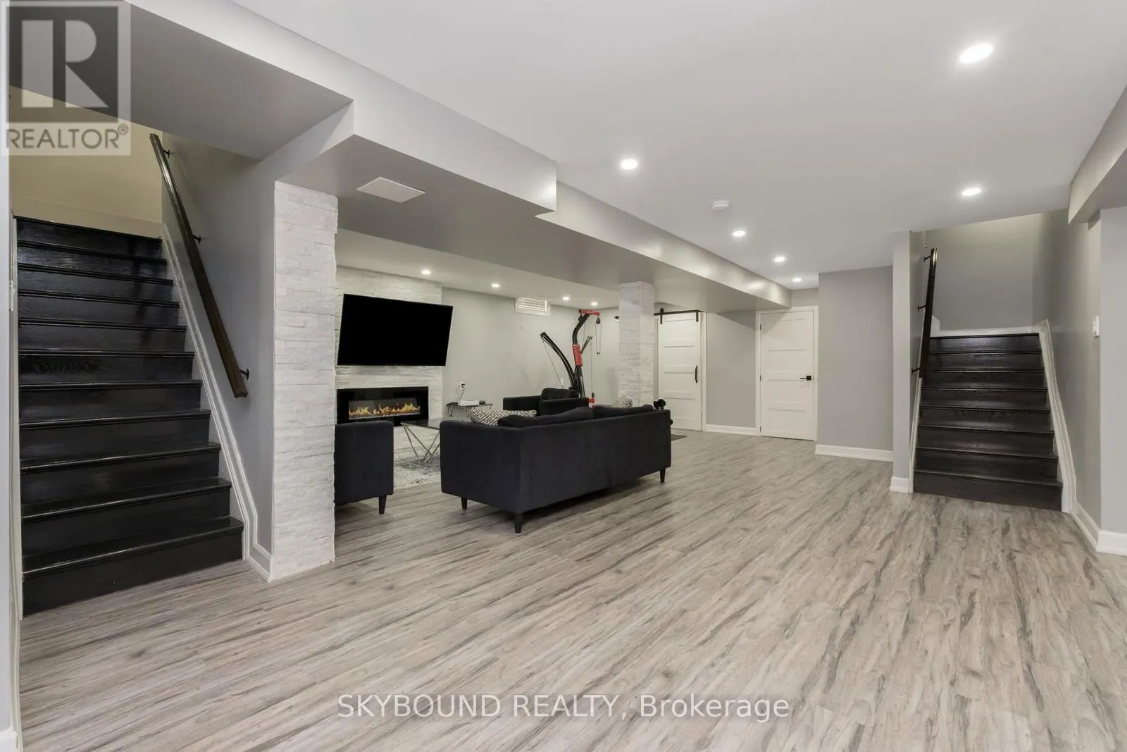 108 ZINNIA PLACE