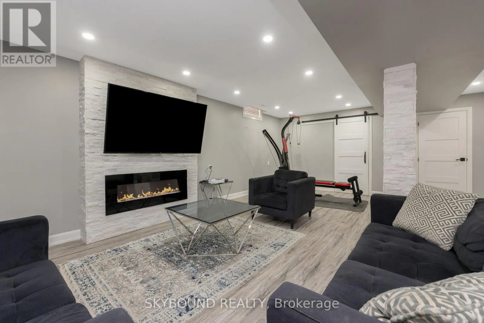 108 ZINNIA PLACE