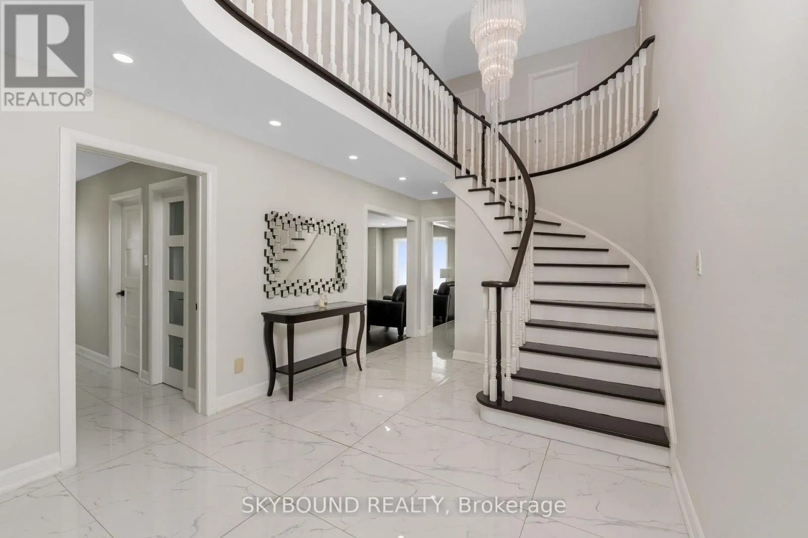 108 ZINNIA PLACE