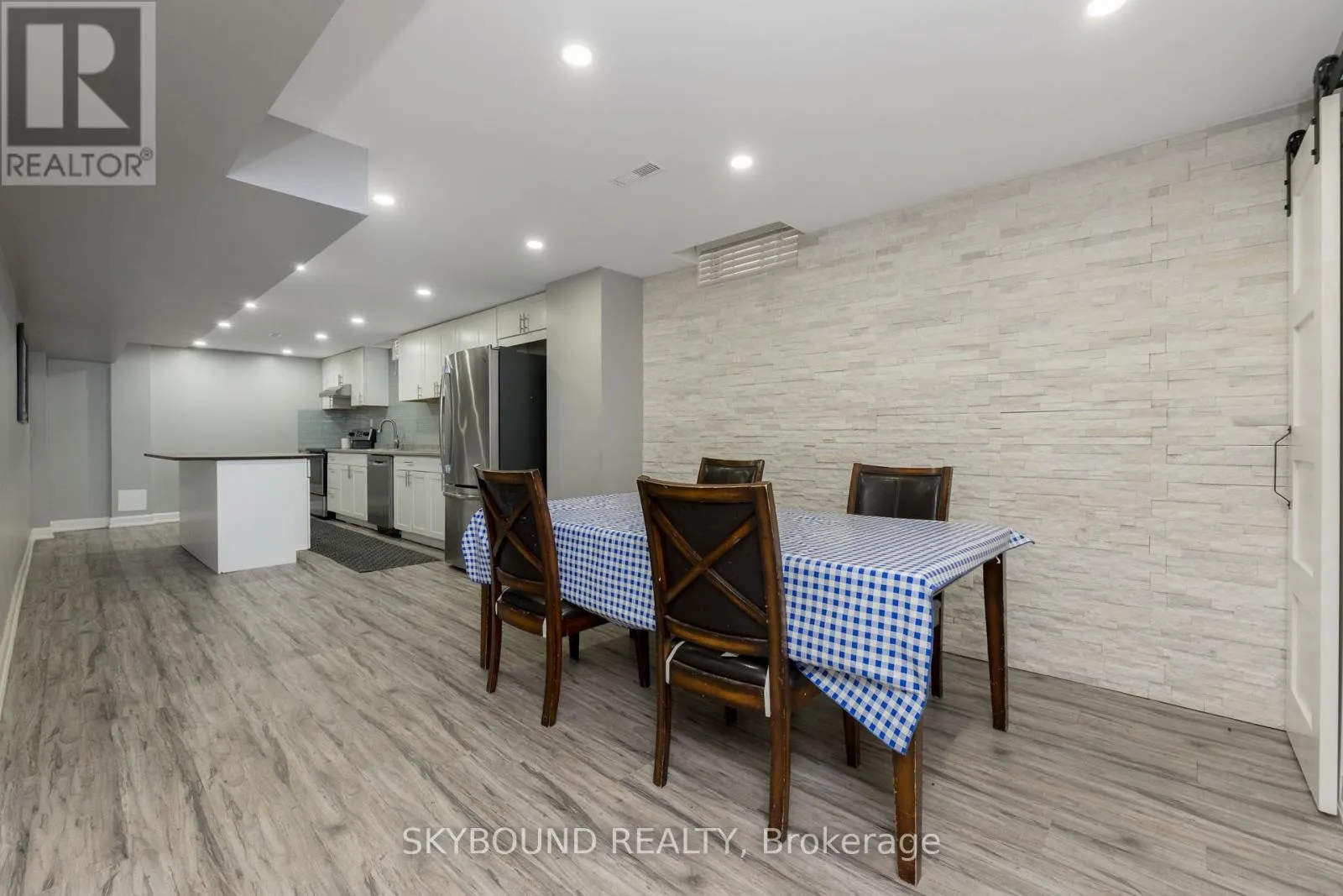 108 ZINNIA PLACE