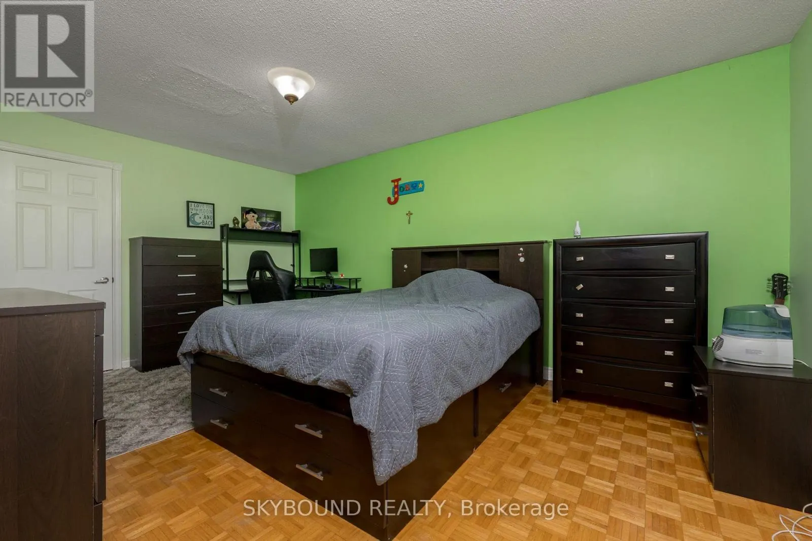 108 ZINNIA PLACE