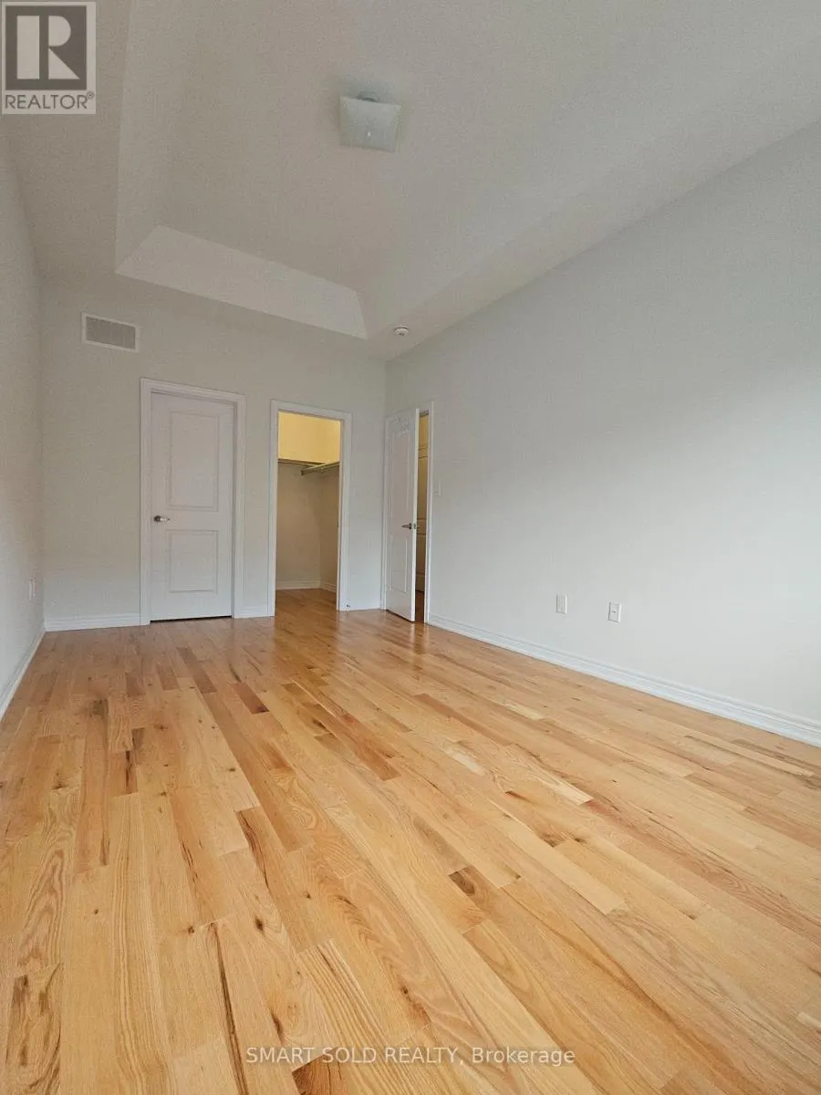 24 HEWISON AVENUE
