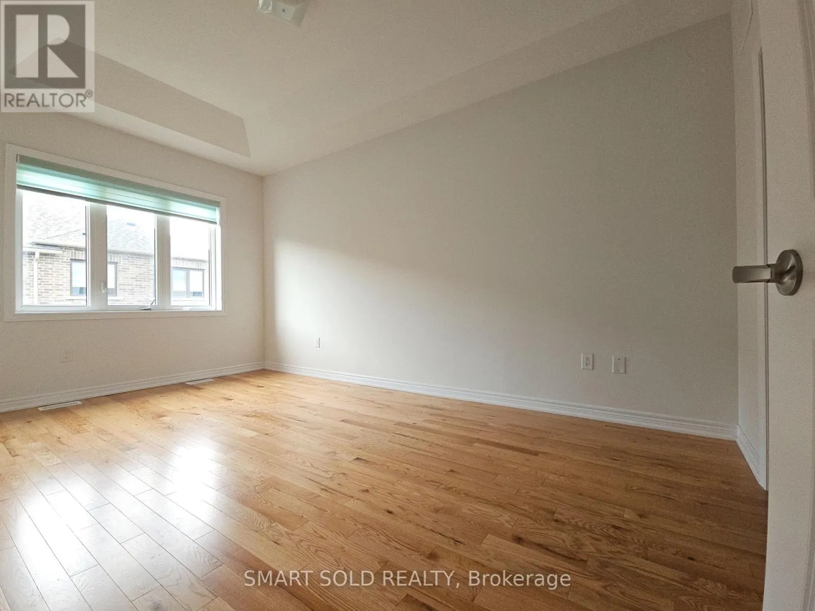 24 HEWISON AVENUE
