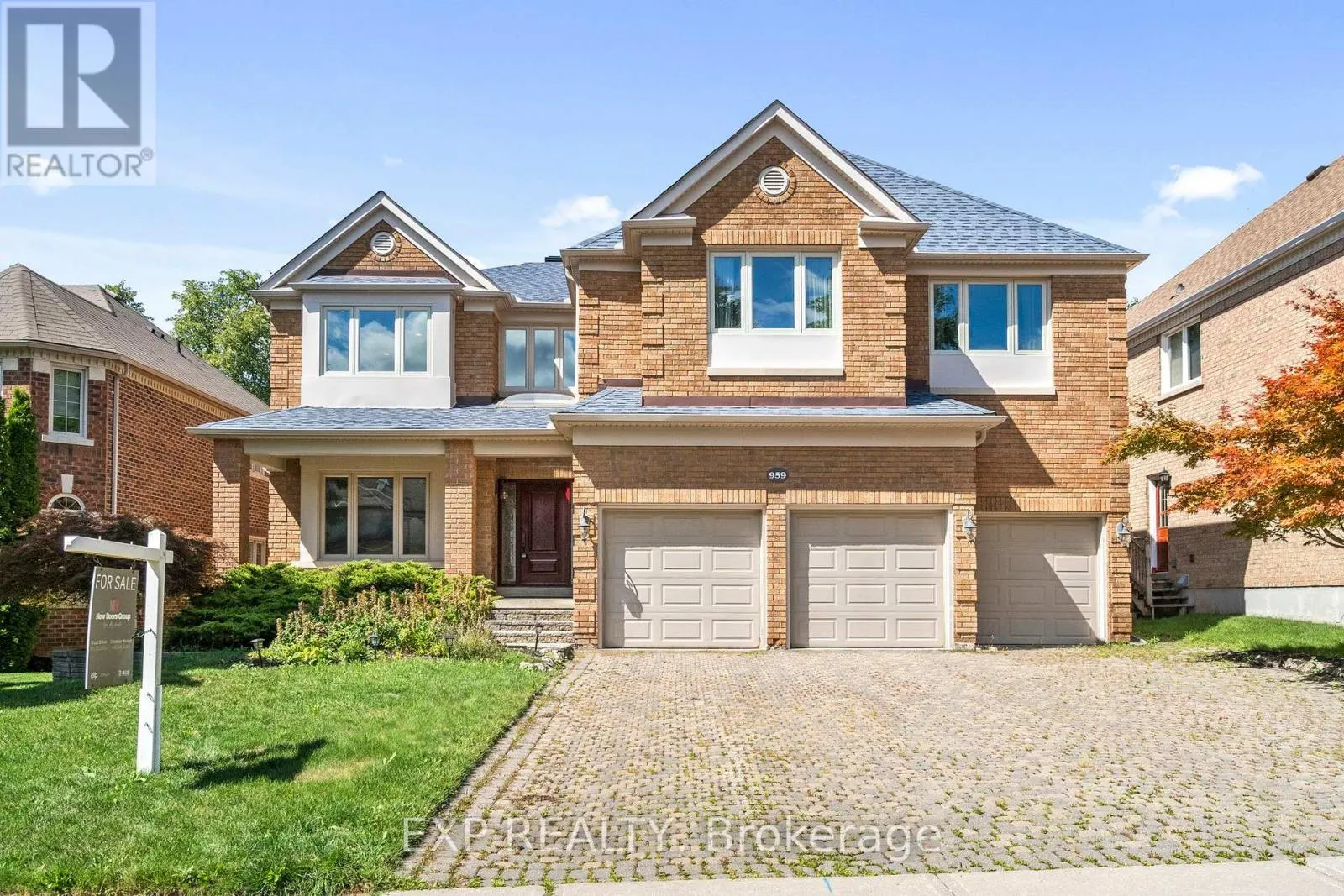 959 LOCKWOOD CIRCLE