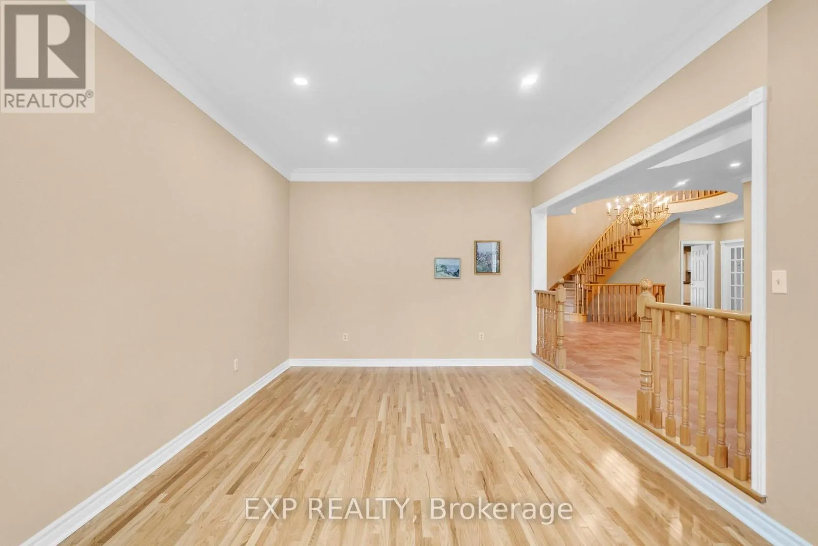 959 LOCKWOOD CIRCLE