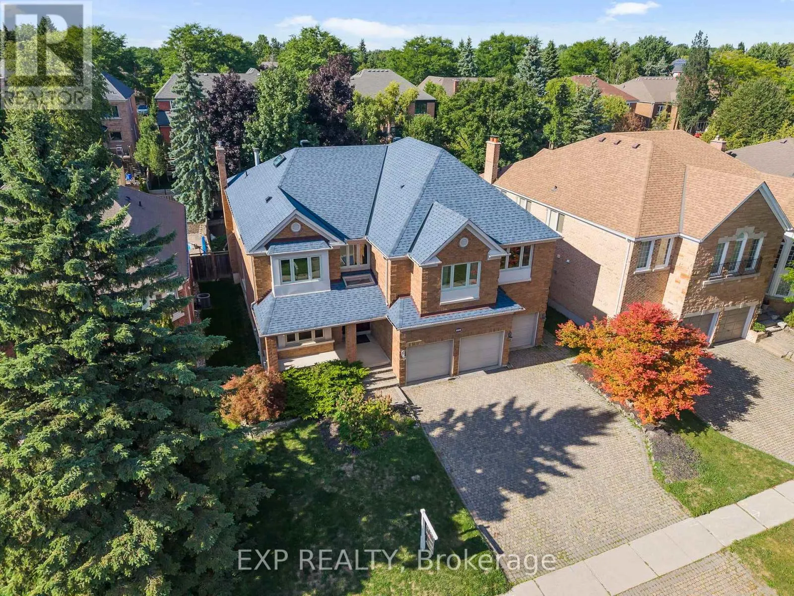 959 LOCKWOOD CIRCLE