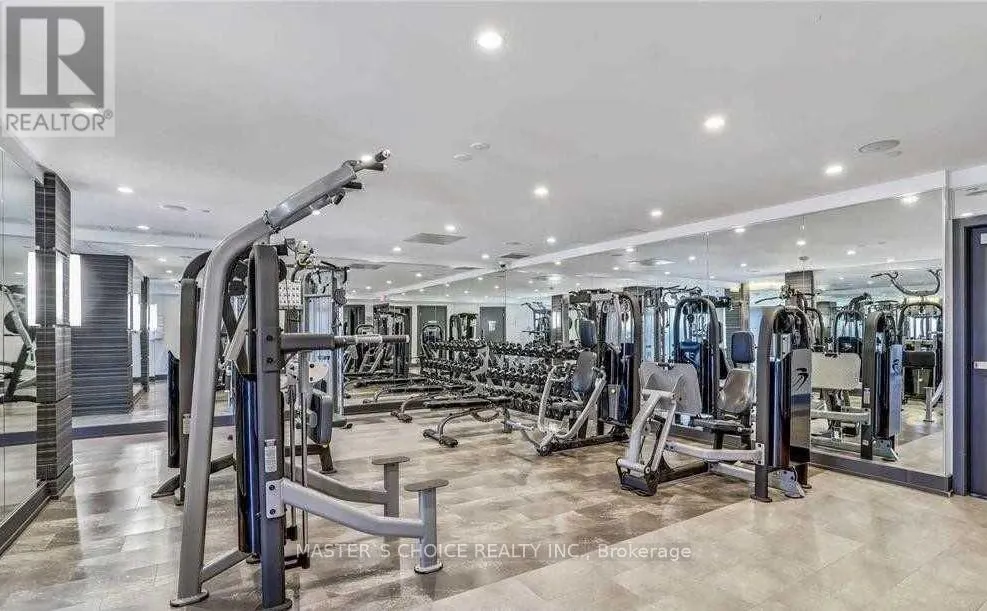 920 - 9471 YONGE STREET