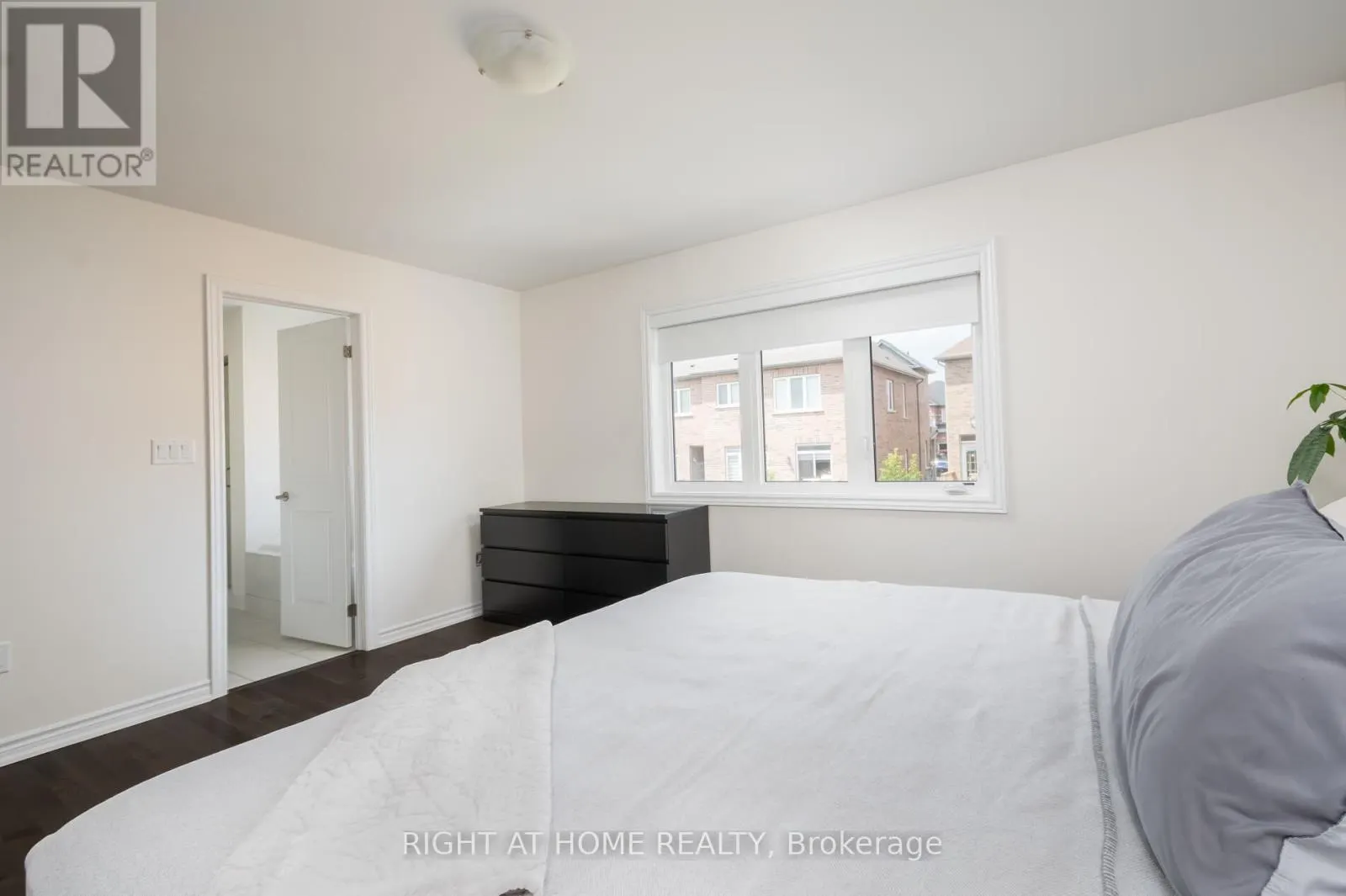 2191 GRAINGER LOOP