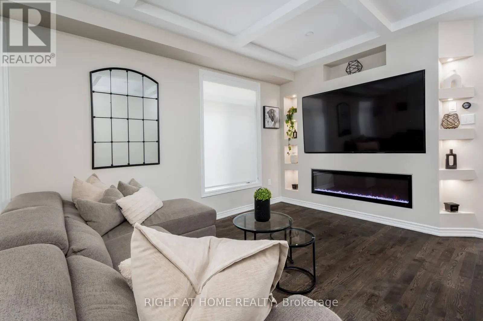 2191 GRAINGER LOOP