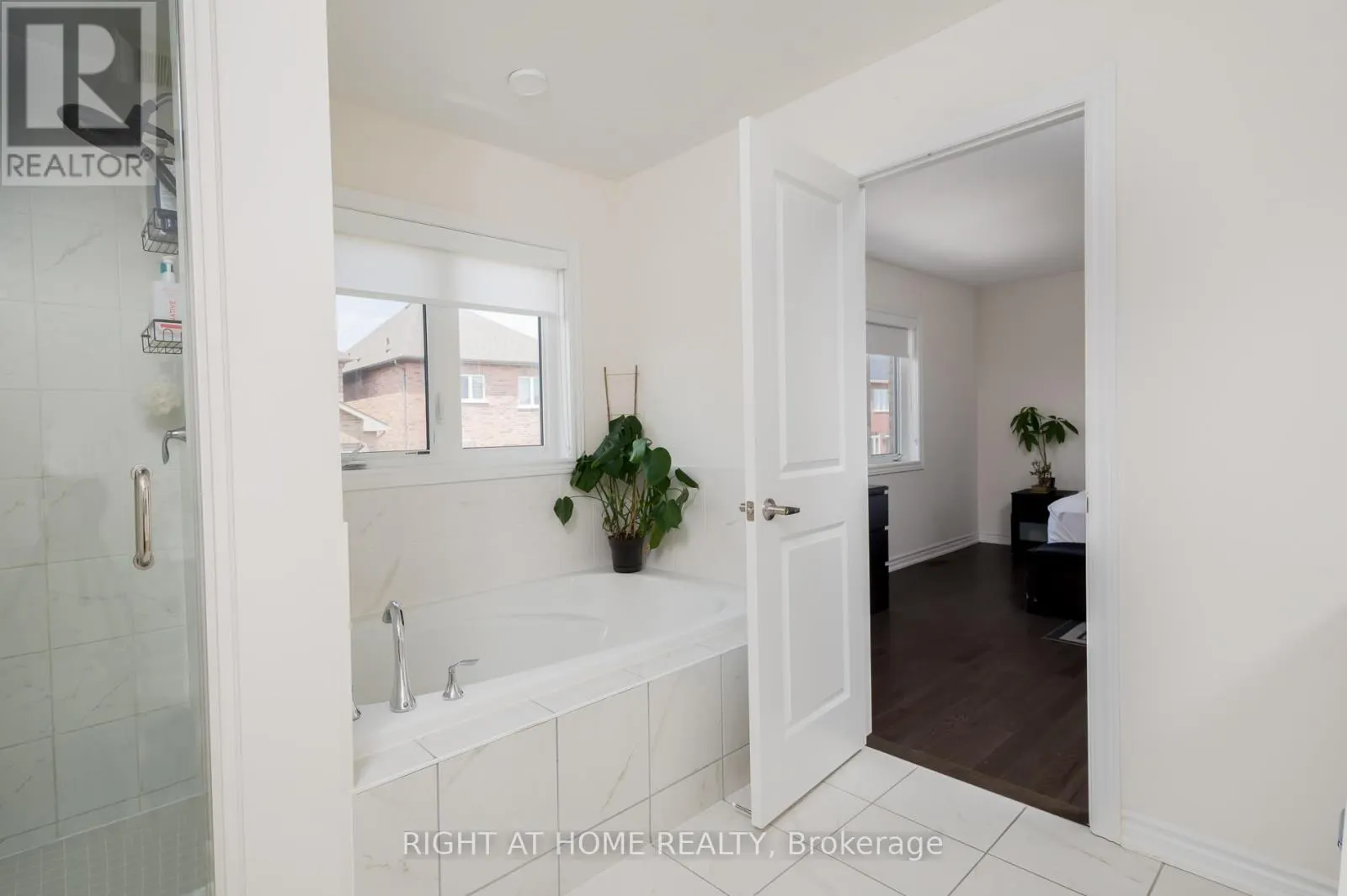 2191 GRAINGER LOOP