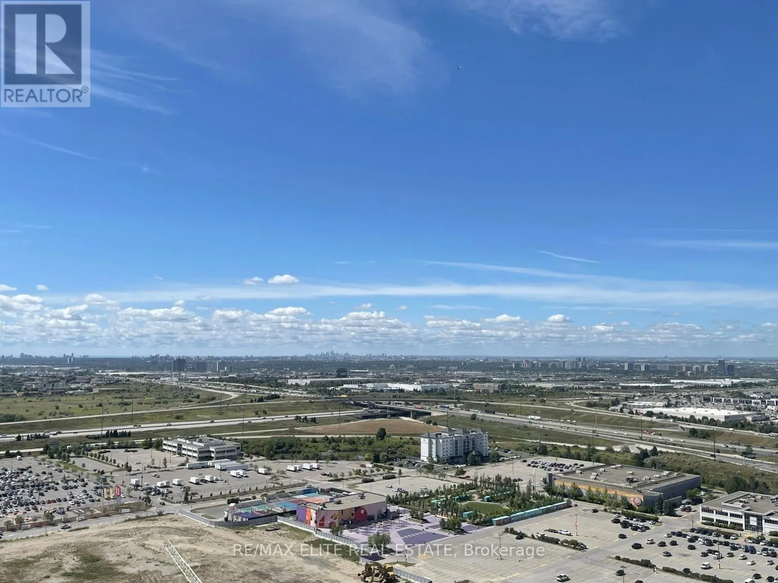 3102 - 28 INTERCHANGE WAY