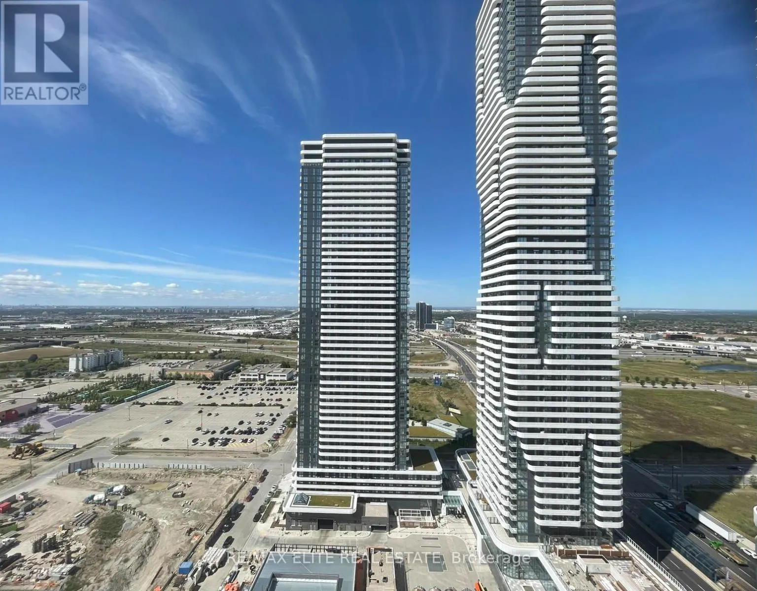 3102 - 28 INTERCHANGE WAY