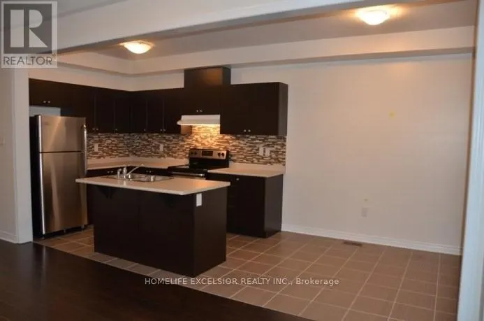 28 BLACK LOCUST DRIVE