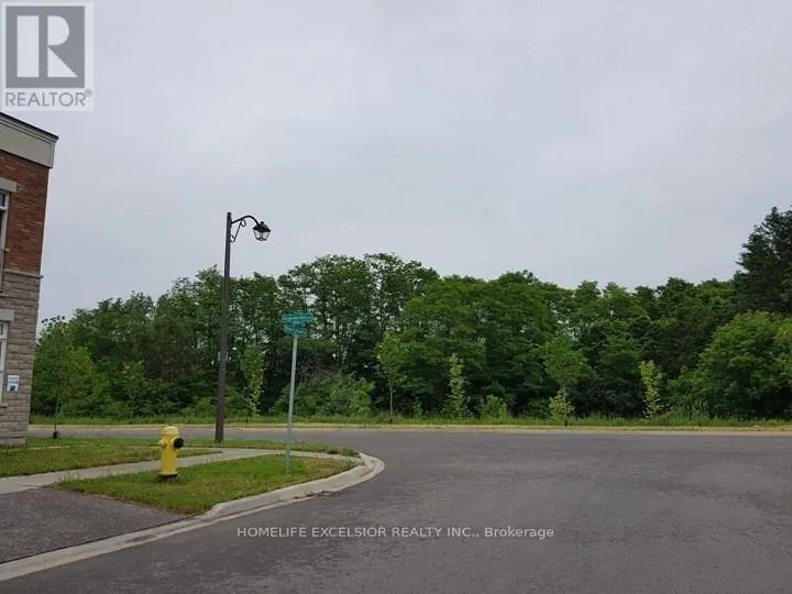 28 BLACK LOCUST DRIVE