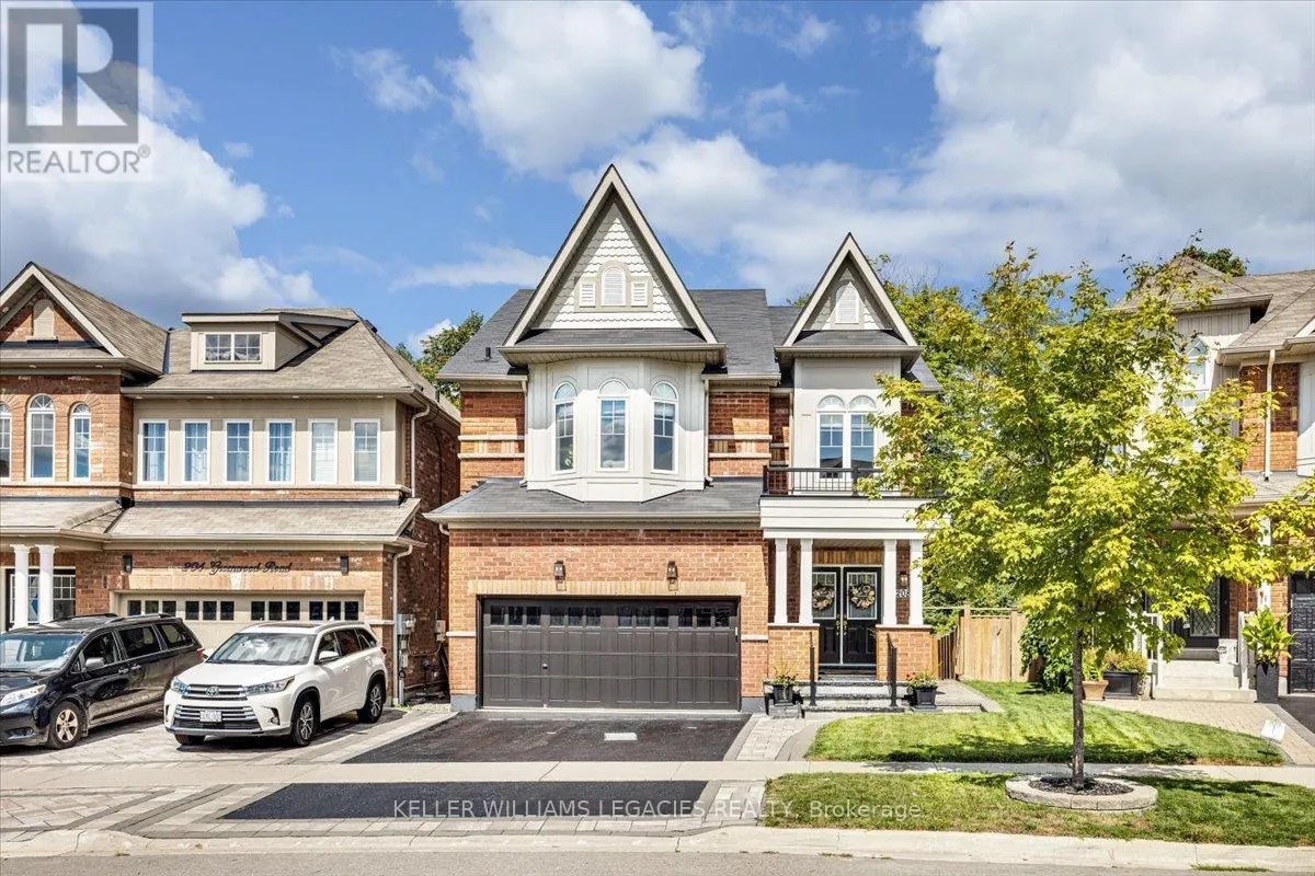 208 GREENWOOD ROAD