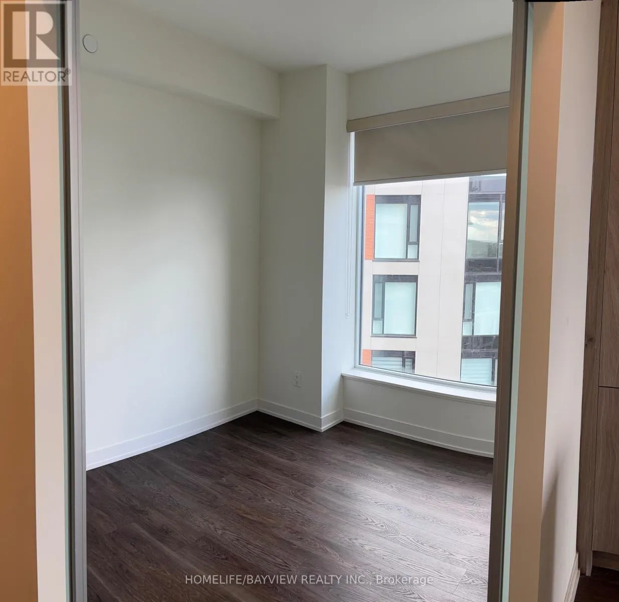 930 - 2 DAVID EYER ROAD