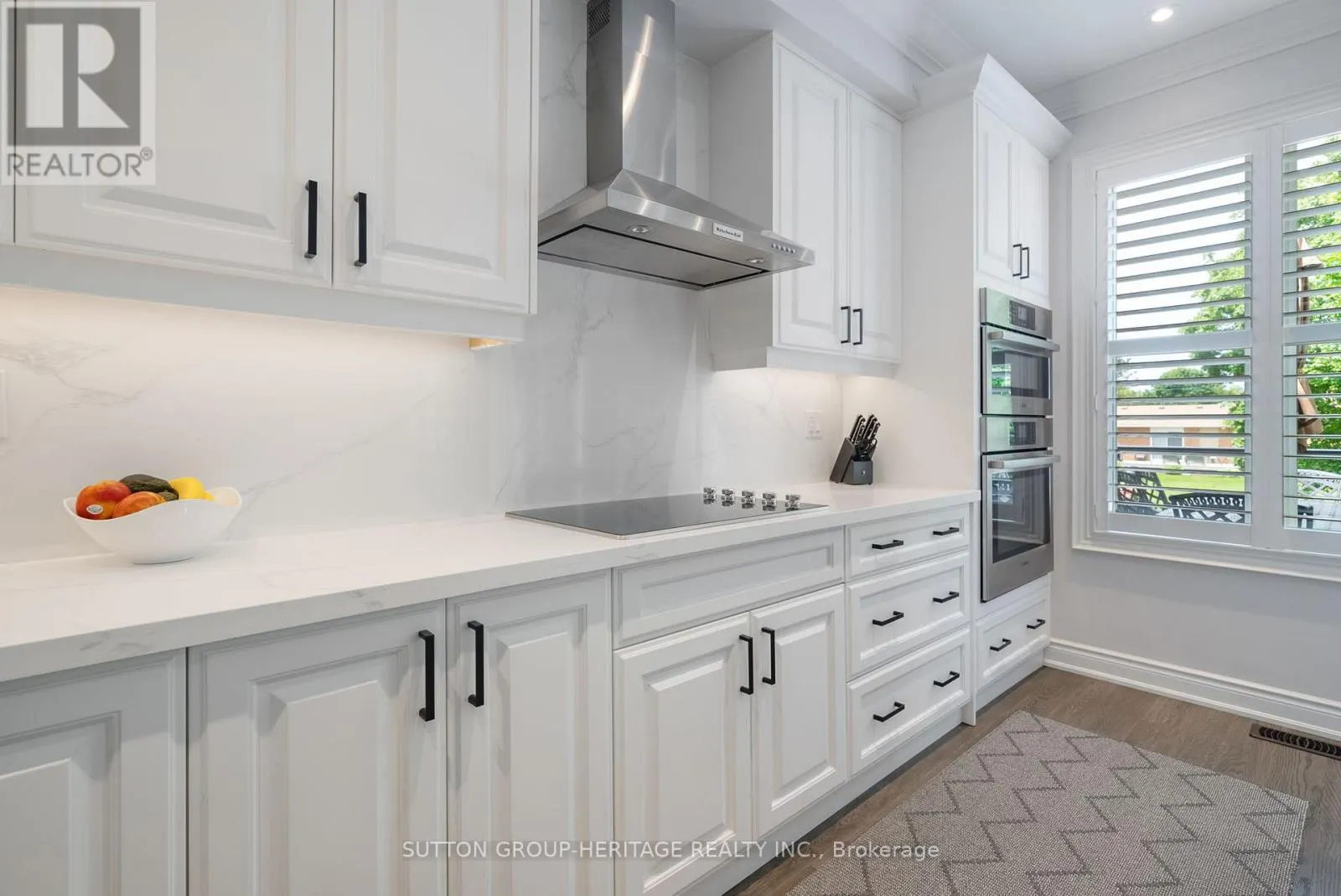 54 ROBB THOMPSON ROAD