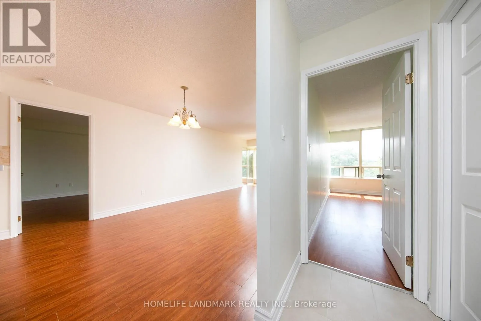 #302 - 175 CEDAR AVENUE