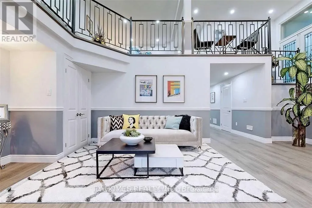 FRONT - 59 HEMINGWAY CRESCENT