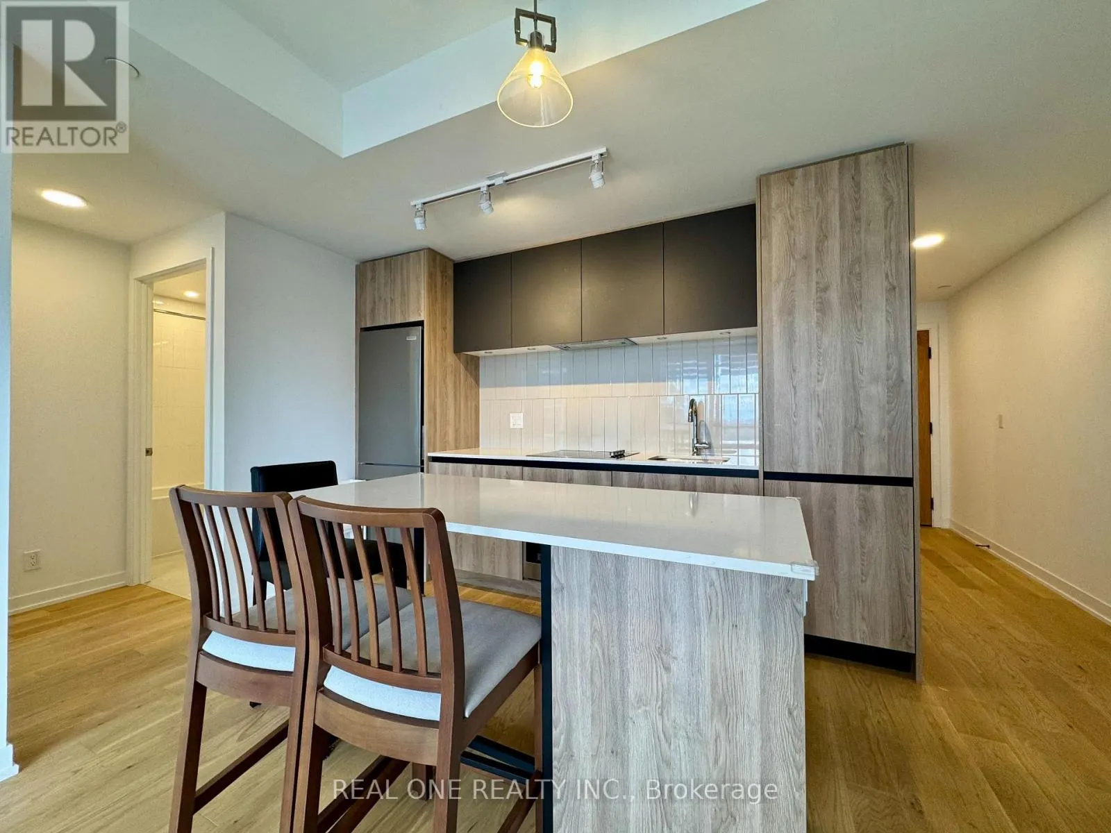 1326 - 7950 BATHURST STREET
